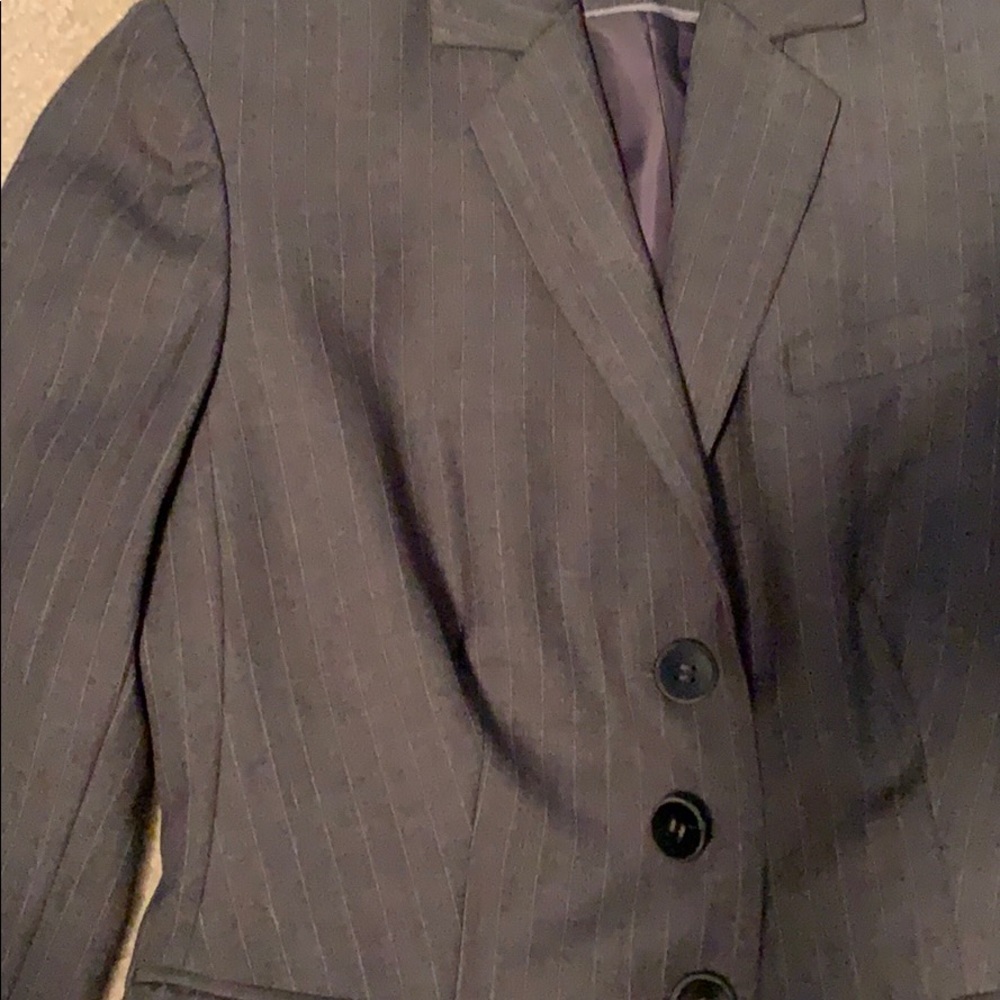 Suit jacket - Picture 2 of 2